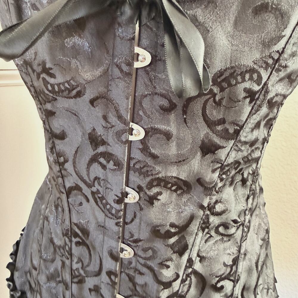 Hot Topic Black Brocade Lace Up Corset Top Ruffle Trim Goth Victorian Medium - Picture 3 of 7
